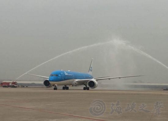 荷航启用全新波音787飞机执飞厦门首条洲际航